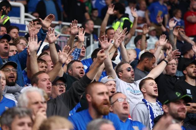 Birmingham City fans. Birmingham City v Wolverhampton Wanderers, EFL Sky Bet Championship, Football, St. Andrew s at Knighthead Park, Birmingham, UK - 06 Sep 2026Birmingham St. Andrew s at Knighthead Park United Kingdom EDITORIAL USE ONLY No use with unauthorised audio, video, data, fixture lists, club league logos or live services. Online in-match use limited to 120 images, no video emulation. No use in betting, games or single club league player publications. Copyright: xRyanxBrowne Shutterstockx 17135036fh