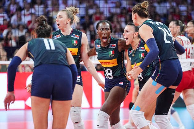 Italy v Turkiye - CEV EuroVolley 2026 ISTANBUL, TURKIYE - SEPTEMBER 6: Italy national volleyball team players celebrate during the final match between Italy and Turkiye at the CEV EuroVolley 2026 Women s European Volleyball Championship at Sinan Erdem Sports Hall in Istanbul, Turkiye, on September 6, 2026. Cemal Yurttas Anadolu Istanbul Turkey. Editorial use only. Please get in touch for any other usage.  Copyright: x2026xAnadoluxCemalxYurttasx