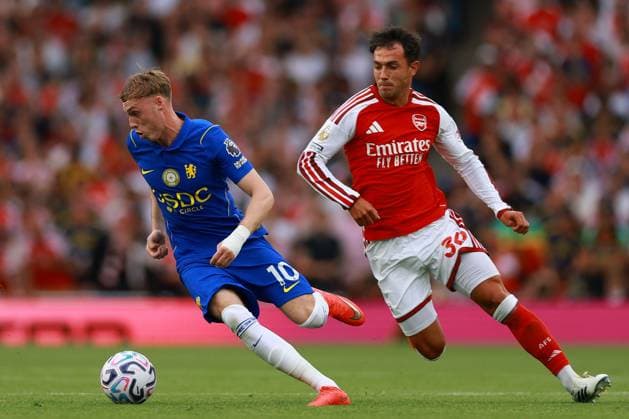 Cole Palmer of Chelsea and Martin Zubimendi of Arsenal - Arsenal v Chelsea, Premier League, Emirates Stadium, London, UK - 6th September 2026. Editorial Use Only - DataCo restrictions apply. No free usage or syndication, standard fees apply. Arsenal v Chelsea, Premier League, Football, Football, Emirates Stadium, London, UK - 06 Sep 2026Manchester Old Trafford United Kingdom EDITORIAL USE ONLY No use with unauthorised audio, video, data, fixture lists, club league logos or live services. Online in-match use limited to 120 images, no video emulation. No use in betting, games or single club league player publications. Copyright: xMDI Shutterstockx 17137150d