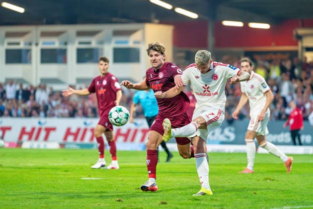 Erik Wekesser (Fortuna Düsseldorf), No. 7, makes a last-second save against Enzo Wirtz (Fortuna Cologne), No. 9. Fortuna Cologne vs. Fortuna Düsseldorf, Soccer, 3rd Division, Matchday 4, 2026–27 Season, September 6, 2026, DFL regulations prohibit any use of photographs as image sequences and or quasi-video, Fortuna Cologne vs. Fortuna Düsseldorf, soccer, 3rd Division, Matchday 4, 2026–27 season, September 6, 2026, Cologne Copyright: xEibner-Pressefoto LukasxBaldygax EP_LBA