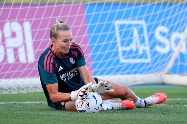 September 6, 2026, Valdebebas, Madrid, Spain: Merle Frohms of Real Madrid CF warms up during the Spanish Women League, Liga F, football match played between Real Madrid and SD Eibar at Alfredo Di Stefano stadium on September 06, 2026, in Valdebebas, Madrid, Spain. Real Madrid V SD Eibar - Liga F - ZUMAa181 20260906_zaa_a181_174 Copyright: xDennisxAgyemanx