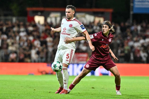 3rd Division: SC Fortuna Köln vs. Fortuna Düsseldorf, September 6, 2026, Cologne, GERMANY September 6: Yassine BOUCHAMA (Fortuna Düsseldorf, No. 5) and Bennit BRÖGER (Fortuna Köln, No. 38) face off during the 3. Liga match between SC Fortuna Köln and Fortuna Düsseldorf on Matchday 4 at the Südstadion in Cologne Copyright: xBEAUTIFULxSPORTS Goldbergx