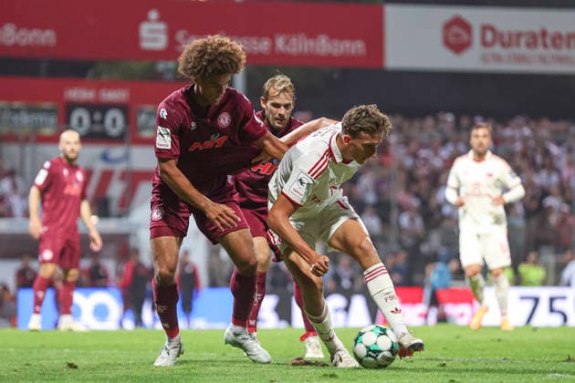 Neo Telle of SC Fortuna Cologne and Lukas Eixler of Fortuna Düsseldorf battle for the ball during the 3. Liga match between SC Fortuna Cologne and Fortuna Düsseldorf at the Suedstadion on September 6, 2026, in Cologne, Germany. Photo by Oliver Kaelke, DeFodi Images. Neo Telle of SC Fortuna Cologne and Lukas Eixler of Fortuna Düsseldorf battle for the ball during the 3. Liga match between SC Fortuna Cologne and Fortuna Düsseldorf at Südstadion on September 6, 2026 in Cologne, Germany Photo by Oliver Kaelke DeFodi Images DFB and DFL regulations prohibit any use of photographs as image sequences and or quasi-video Photo by Oliver Kaelke DeFodi Images