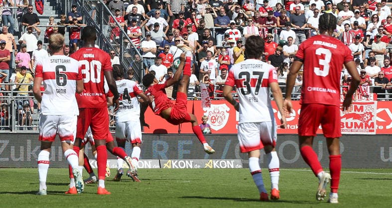 September 6, 2026, xfsx, Men s, Soccer, 2026–2027 Season, 3rd Division, Matchday 4: FC Würzburger Kickers vs. VfB Stuttgart II; from left: Alexander Gross (VfB Stuttgart II), Tarsis Bonga (FC Würzburger Kickers), Joyeux Masanka Bungl (VfB Stuttgart II), Liam Omore (FC Würzburger Kickers), David Preu (VfB Stuttgart II), David Abrangao (FC Würzburger Kickers), Würzburg, AKON ARENA, Bavaria, Germany