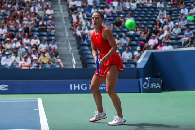 US Open tennis tournament - Day 8 Marta Kostyuk of Ukraine in action against Linda Noskova Czechia during their Women™s Singles match at the US Open Tennis Championships at the USTA Billie Jean King National Tennis Center in Flushing Meadows, New York, USA, 06 September 2026. The 2026 US Open tournament runs from 23 August through 13 September. FLUSHING MEADOWS NEW YORK United States  Copyright: xOLGAxFEDOROVAx