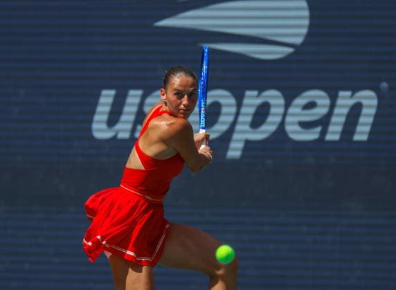 US Open tennis tournament - Day 8 Marta Kostyuk of Ukraine in action against Linda Noskova Czechia during their Women™s Singles match at the US Open Tennis Championships at the USTA Billie Jean King National Tennis Center in Flushing Meadows, New York, USA, 06 September 2026. The 2026 US Open tournament runs from 23 August through 13 September. FLUSHING MEADOWS NEW YORK United States  Copyright: xOLGAxFEDOROVAx
