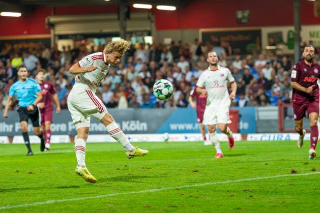 Andreas Mueller of Fortuna Düsseldorf, No. 06, takes a header toward the goal; Fortuna Cologne vs. Fortuna Düsseldorf, soccer, 3rd Division, Matchday 4, 2026–27 season, September 6, 2026, DFL regulations prohibit any use of photographs as image sequences and or quasi-video, Fortuna Cologne vs. Fortuna Düsseldorf, soccer, 3rd Division, Matchday 4, 2026–27 season, September 6, 2026, Cologne Copyright: xEibner-Pressefoto LukasxBaldygax EP_LBA