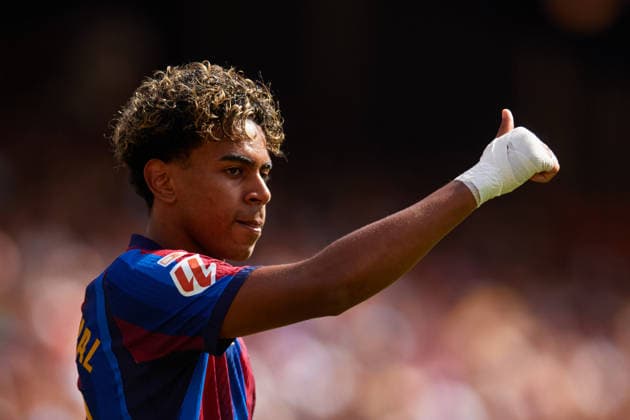 Valencia CF v FC Barcelona, Barca - LaLiga EA Sports 2026 27 Lamine Yamal of FC Barcelona reacts during the LaLiga EA Sports match between Valencia CF and FC Barcelona at Mestalla stadium in Valencia, Spain, on September 6, 2026. Valencia Spain  Copyright: xDavidxAliagax originalFilename:aliaga-valencia260906_npaYe.jpg