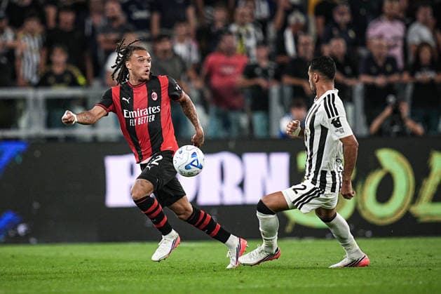 AC Milan s Diego Moreira fights for the ball with Juventus s Mehmet Celik during the Serie A soccer match between Juventus and Milan at the Allianz Stadium in Turin, north west Italy - Sunday, September 06, 2026. - Soccer .  Copyright: xMarcoxAlpozzi LaPressex