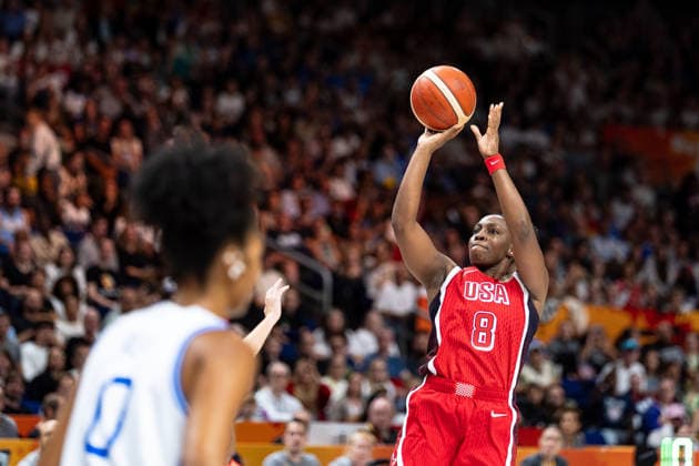 Chelsea Gray (USA), taking a shot on 08, GER, Italy vs. USA, Basketball, 2026 FIBA Women s World Cup, Group Stage, Matchday 2, September 6, 2026, GER, Italy vs. USA, Basketball, 2026 FIBA Women s World Cup, Group Stage, Matchday 2, September 6, 2026, Berlin Copyright: xEibner-Pressefoto MaxxVincenx EP_MVN