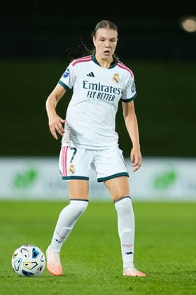 September 6, 2026, Valdebebas, Madrid, Spain: Lotte Keukelaar of Real Madrid CF runs with the ball during the Spanish Women League, Liga F, football match played between Real Madrid and SD Eibar at Alfredo Di Stefano stadium on September 06, 2026, in Valdebebas, Madrid, Spain. Real Madrid V SD Eibar - Liga F - ZUMAa181 20260906_zaa_a181_295 Copyright: xDennisxAgyemanx