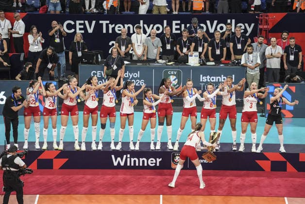 Turkiye retain European women s volleyball title with 3-2 win over Italy ISTANBUL, TURKIYE - SEPTEMBER 6: Players of the Turkish National Women’s Volleyball Team celebrate after defeating Italy 3-2 in the final to win the 2026 CEV Women’s European Volleyball Championship at Sinan Erdem Sports Hall in Istanbul, Turkiye, on September 6, 2026. Agit Erdi Ulukaya Anadolu Istanbul Turkey. Editorial use only. Please get in touch for any other usage.  Copyright: x2026xAnadoluxAgitxErdixUlukayax