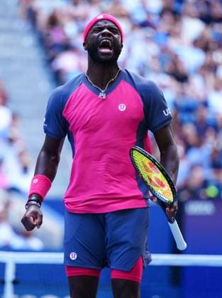 Frances Tiafoe celebrates winning the first set 2026 US Open, Day Eight, USTA Billie Jean King National Tennis Center, New York, USA - 06 Sep 2026New York USTA Billie Jean King National T New York (NY) United States of America EDITORIAL USE ONLY No use with unauthorised audio, video, data, fixture lists, club league logos or live services. Online in-match use limited to 120 images, no video emulation. No use in betting, games or single club league player publications. Copyright: xJavierxGarcia Shutterstockx 17137666af