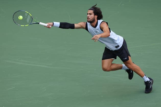 US Open tennis tournament - Day 8 Carlos Alcaraz of Spain in action against Tommy Paul of the US during the Men s Singles round of 16 at the US Open Tennis Championships in Flushing Meadows, New York, USA, 06 September 2026. FLUSHING MEADOWS NEW YORK United States  Copyright: xBRIANxHIRSCHFELDx