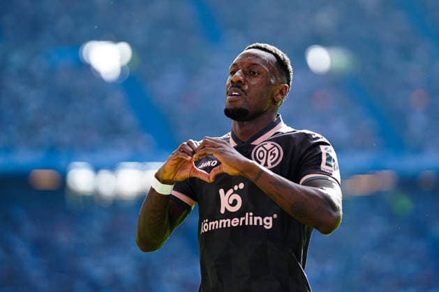 Torjubel nach Tor zum 0:1 Sheraldo Becker (1. FSV Mainz 05, 23) GER, Hamburger SV vs. 1. FSV Mainz 05, Fußball, 1. Bundesliga, Spieltag 02, Saison 2026 2027, 06.09.2026 DFL REGULATIONS PROHIBIT ANY USE OF PHOTOGRAPHS AS IMAGE SEQUENCES AND OR QUASI-VIDEO GER, Hamburger SV vs. 1. FSV Mainz 05, Fußball, 1. Bundesliga, Spieltag 02, Saison 2026 2027, 06.09.2026 Hamburg *** Goal celebration after Sheraldo Becker scores the 0-1 goal for 1. FSV Mainz 05, 23 GER, Hamburger SV vs. 1. FSV Mainz 05, Soccer, Bundesliga 1, Matchday 02, 2026–2027 Season, September 6, 2026 DFL regulations prohibit any use of photographs as image sequences and or quasi-video GER, Hamburger SV vs. 1. FSV Mainz 05, soccer, 1st Bundesliga, Matchday 02, 2026–2027 Season, September 6, 2026, Hamburg Copyright: xEibner-Pressefoto MarcelxvonxFehrnx EP_MFN