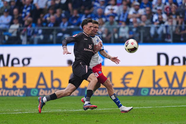 Anthony Caci (1. FSV Mainz 05, 19), David Moller Wolfe (Hamburger SV, 03) GER, Hamburger SV vs. 1. FSV Mainz 05, Fußball, 1. Bundesliga, Spieltag 02, Saison 2026 2027, 06.09.2026 DFL REGULATIONS PROHIBIT ANY USE OF PHOTOGRAPHS AS IMAGE SEQUENCES AND OR QUASI-VIDEO GER, Hamburger SV vs. 1. FSV Mainz 05, Fußball, 1. Bundesliga, Spieltag 02, Saison 2026 2027, 06.09.2026 Hamburg *** Anthony Caci, 1. FSV Mainz 05, 19, David Moller Wolfe, Hamburger SV, 03 GER, Hamburger SV vs. 1. FSV Mainz 05, Soccer, Bundesliga 1, Matchday 02, 2026–2027 Season, September 6, 2026 DFL regulations prohibit any use of photographs as image sequences and or quasi-video GER, Hamburger SV vs. 1 FSV Mainz 05, soccer, 1st Bundesliga, Matchday 02, 2026–2027 season, September 6, 2026, Hamburg Copyright: xEibner-Pressefoto MarcelxvonxFehrnx EP_MFN
