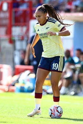 Crawley, England, 6th September 2026. Lisa Baum of Arsenal during the Brighton Women vs Arsenal Women Barclays Women s Super League match at Broadfield Stadium, Crawley. Picture credit should read: Paul Terry Sportimage EDITORIAL USE ONLY. No use with unauthorised audio, video, data, fixture lists, club league logos or live services. Online in-match use limited to 120 images, no video emulation. No use in betting, games or single club league player publications. SPI_219_PT_Brighton_W_Arsenal_W SPI-4977-0219