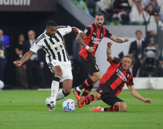 SOCCER - Serie A - Juventus FC vs. AC Milan Photo by IPA ABACAPRESS.COM88213692 - Bremer of Juventus FC and Luka Modric of AC Milan during the Italian Serie A 2026 27 season soccer match between Juventus FC and AC Milan on September 6, 2026, at Allianz Stadium in Turin, Italy. Photo by Nderim KACELI Turin Italy  Copyright: xIPAxSport ABACAx