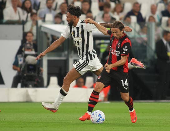 SOCCER - Serie A - Juventus FC vs. AC Milan Photo by IPA ABACAPRESS.COM88213862 - Luka Modric of AC Milan and Nico Gonzalez of Juventus FC during the 2026–27 Italian Serie A soccer match between Juventus FC and AC Milan on September 6, 2026, at Allianz Stadium in Turin, Italy. Photo by Nderim KACELI Turin Italy  Copyright: xIPAxSport ABACAx