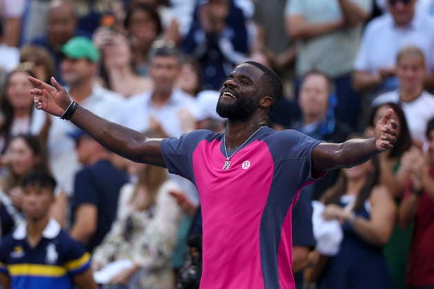 US Open tennis tournament - Day 8 Frances Tiafoe of the USA reacts after defeating Daniil Medvedev of Russia during their Men™s Singles round 4 match of the US Open Tennis Championships at the USTA Billie Jean King National Tennis Center in Flushing Meadows, New York, USA, 06 September 2026. FLUSHING MEADOWS NEW YORK United States  Copyright: xSARAHxYENESELx