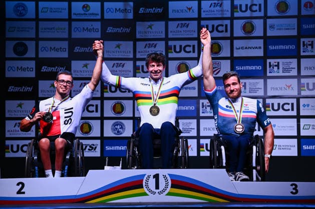 2026 UCI Para-cycling Road World Championships Picture by Olly Hassell SWpix.com - 06 09 2026 - Cycling - 2026 UCI Para-cycling Road World Championships - Huntsville, Alabama, United States of America - Men H4 Road Race podium - Callum Russell (Great Britain) wins the Gold Medal to become World Champion, Fabian Recher (Switzerland), receiving the Silver Medal, Joseph Fritsch (France) receiving the Bronze Medal Huntsville Cummings Research Park United States of America Copyright: x xSWpix.comx(t axPhotographyxHubxLtd)xOllyxHassell SWpix.comx SWP-3030-23386