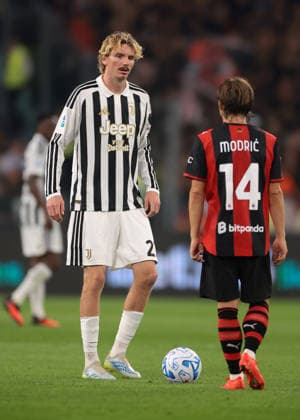 Juventus v AC Milan - Serie A - Season 2026-2027 Turin, Italy, 6th September 2026. Nick Woltemade of Juventus and Luka Modric of AC Milan during the Juventus vs AC Milan Serie A match at Allianz Stadium, Turin. Picture credit should read: Jonathan Moscrop Turin Allianz Stadium Italy