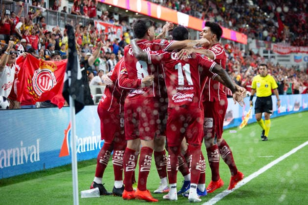Toluca players celebrate a goal in a Leagues Cup final match between Toluca and Monterrey at Shell Energy Stadium in Houston, USA, 06 September 2026. Final Leagues Cup: Toluca - Monterrey !ACHTUNG: NUR REDAKTIONELLE NUTZUNG!  Copyright: xCarlosxRamírezx AME5191 20260907-55021326408_1