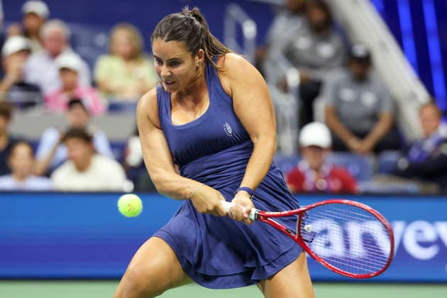 US Open tennis tournament - Day 8 Emma Navarro of the USA in action against Anna Kalinskaya of Russia during their Women™s Singles round four match of the US Open Tennis Championships at the USTA Billie Jean King National Tennis Center in Flushing Meadows, New York, USA, 06 September 2026. FLUSHING MEADOWS NEW YORK United States  Copyright: xSARAHxYENESELx