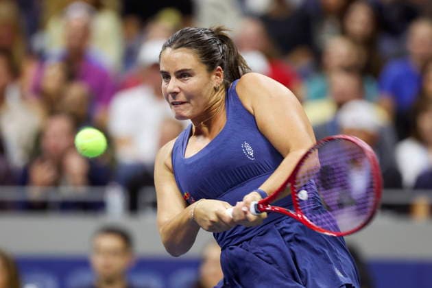 US Open tennis tournament - Day 8 Emma Navarro of the USA in action against Anna Kalinskaya of Russia during their Women™s Singles round four match of the US Open Tennis Championships at the USTA Billie Jean King National Tennis Center in Flushing Meadows, New York, USA, 06 September 2026. FLUSHING MEADOWS NEW YORK United States  Copyright: xSARAHxYENESELx