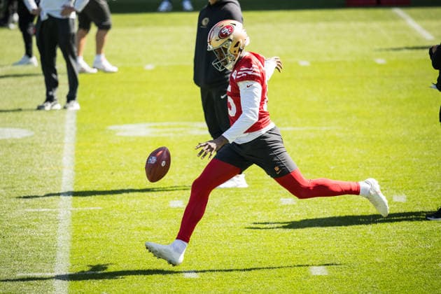 NFL, American Football Herren, USA 49ERS TRAINING, Corliss Waitman during a San Francisco 49ers NFL training session at AAMI Park in Melbourne, Monday, September 7, 2026. ( NO ARCHIVING MELBOURNE VICTORIA AUSTRALIA  Copyright: xCHRISTOPHERxHOPKINSx 20260907115427429581
