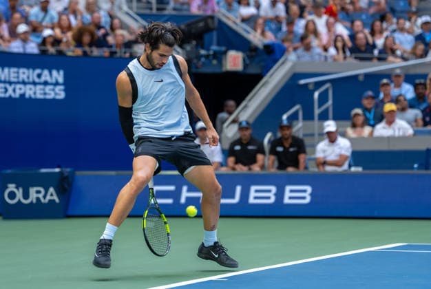 2026 US Open - Day 8 NEW YORK, NEW YORK - SEPTEMBER 6: Carlos Alcaraz of Spain hits a tweeter during his match against Tommy Paul of the United States during the 2026 US Open - Day 8 at USTA Billie Jean King National Tennis Center on September 6, 2026 in New York, New York. New York USTA Billie Jean King National Tennis Center New York United States Copyright: xSusanxMullane ISIxPhotosx 9753