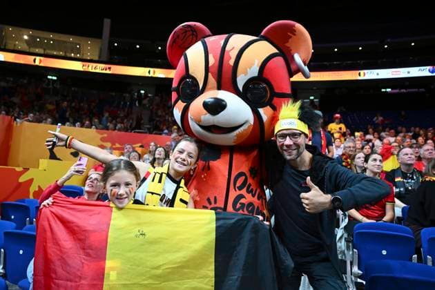 Belgium v Australia - FIBA Women s Basketball World Cup 2026 BERLIN, GERMANY - SEPTEMBER 07 : illustration picture supporters and fans during the FIBA Women s Basketball World Cup group C phase match between Belgium and Australia in Berlin on September 7, 2026 in Berlin, Germany, 07 09 2026 Berlin Germany  Copyright: xVincentxKalutx