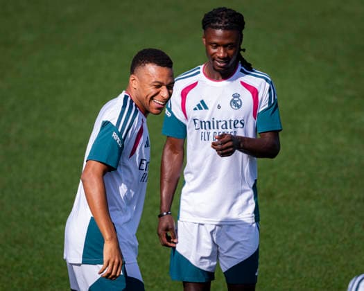Real Madrid CF Training Session and press conference, PK, Pressekonferenz - UEFA Champions League 2026 27 MADRID, SPAIN - SEPTEMBER 7: Kylian Mbappe of Real Madrid CF (L) is seen training with Eduardo Camavinga of Real Madrid CF (R) during the training session on day ahead of the UEFA Champions League 2026 27 League Phase MD1 at Ciudad Real Madrid on September 7, 2026 in Madrid, Spain. Madrid Ciudad Real Madrid Madrid Spain Copyright: xAlbertoxGardinx AGardin_20260907_Foot_Cha_Rea_Mad_PC_0219