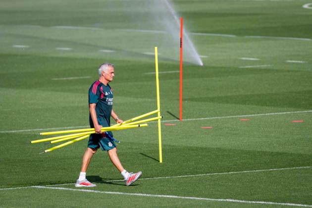 Real Madrid CF Training Session and press conference, PK, Pressekonferenz - UEFA Champions League 2026 27 MADRID, SPAIN - SEPTEMBER 7: Jose Mourinho, head coach of Real Madrid CF, is seen during the training session press conference on day ahead of the UEFA Champions League 2026 27 League Phase MD1 at Ciudad Real Madrid on September 7, 2026 in Madrid, Spain. Madrid Ciudad Real Madrid Madrid Spain Copyright: xAlbertoxGardinx AGardin_20260907_Foot_Cha_Rea_Mad_PC_0221