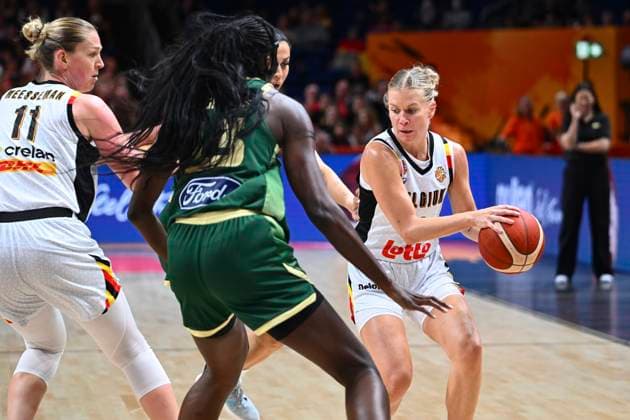 Belgium v Australia - FIBA Women s Basketball World Cup 2026 BERLIN, GERMANY - SEPTEMBER 07 : Vanloo Julie guard of Belgium during the FIBA Women s Basketball World Cup group C phase match between Belgium and Australia in Berlin on September 7, 2026 in Berlin, Germany, 07 09 2026 Berlin Germany  Copyright: xVincentxKalutx