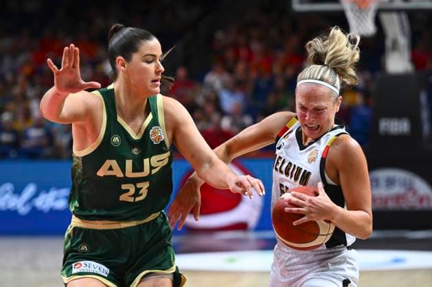 Belgium v Australia - FIBA Women s Basketball World Cup 2026 BERLIN, GERMANY - SEPTEMBER 07 : Fowler Alex forward of Australia and Allemand Julie point guard of Belgium during the FIBA Women s Basketball World Cup group C phase match between Belgium and Australia in Berlin on September 7, 2026 in Berlin, Germany, 07 09 2026 Berlin Germany  Copyright: xVincentxKalutx