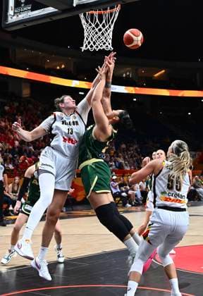 Belgium v Australia - FIBA Women s Basketball World Cup 2026 BERLIN, GERMANY - SEPTEMBER 07 : Magbegor Ezi power forward of Australia during the FIBA Women s Basketball World Cup group C phase match between Belgium and Australia in Berlin on September 7, 2026 in Berlin, Germany, 07 09 2026 Berlin Germany  Copyright: xVincentxKalutx