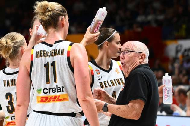 Belgium v Australia - FIBA Women s Basketball World Cup 2026 BERLIN, GERMANY - SEPTEMBER 07 : Meesseman Emma power forward of Belgium and Thibault Mike head coach of Belgium during the FIBA Women s Basketball World Cup group C phase match between Belgium and Australia in Berlin on September 7, 2026 in Berlin, Germany, 07 09 2026 Berlin Germany  Copyright: xVincentxKalutx