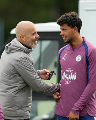 Manchester City Training Manchester City manager Enzo Maresca speaks with Matheus Nunes of Manchester City during the Manchester City Training Session ahead of the UEFA Champions League Round 1 game against FC Porto at the Etihad Campus, Manchester, England on 7 September 2026 Credit: Steve Flynn Every Second Media Editorial use only. All images are copyright Every Second Media Limited. No images may be reproduced without prior permission. Copyright: xIMAGO EveryxSecondxMediax ESM-2141-0029 StevexFlynnx xEveryxSecondxMediax