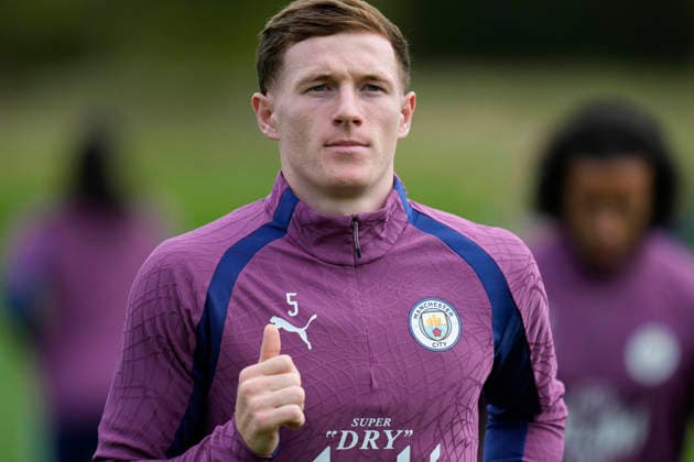 Manchester City Training Elliot Anderson of Manchester City warms up during the Manchester City Training Session ahead of the UEFA Champions League Round 1 game against FC Porto at the Etihad Campus, Manchester, England on 7 September 2026 Credit: Steve Flynn Every Second Media Editorial use only. All images are copyright Every Second Media Limited. No images may be reproduced without prior permission. Copyright: xIMAGO EveryxSecondxMediax ESM-2141-0046 StevexFlynnx xEveryxSecondxMediax