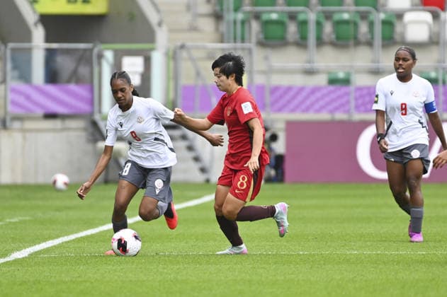 IPA88241330 - Lili Waheo (NCL), Lijuan Song (CHN), and Julia Honakoko (NCL) during the FIFA U-20 Women s World Cup match between New Caledonia and China PR in Sosnowiec, Poland, on September 7, 2026  Copyright: xMichalxDubiel IPAxSportx xx IPA88241330