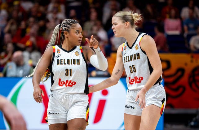 Belgium v Australia: Group C - FIBA Women s Basketball World Cup Germany 2026 Maxuella Lisowa-Mbaka and Becky Massey play during the FIBA Women s Basketball World Cup 2026 match between Belgium and Australia in Berlin, Germany, on September 7, 2026. Berlin Germany  Copyright: xMarcinxGolbax originalFilename:golba-belgiumv260907_npB9M.jpg