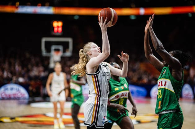 2026 FIBA Women’s Basketball World Cup: Germany vs. Mali, September 7, 2026; Frieda Buhner (Germany) takes 20 shots; Sika Kone (Mali) misses; Basketball, FIBA Women’s Basketball World Cup 2026, Group Stage, Group A, Matchday 3: Germany vs. Mali on September 7, 2026, at the Uber Arena, Berlin Copyright: xBEAUTIFULxSPORTS Tonhäuserx