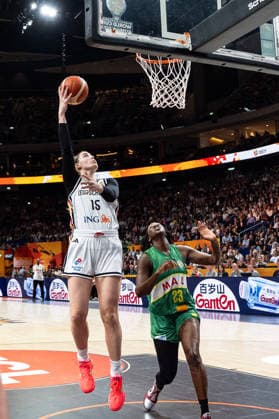 Luisa Geiselsoder (Germany), 15, on a layup; Sika Kone (Mali), 23; GER, Germany vs. Mali, Basketball, 2026 FIBA Women’s World Cup, Group Stage, Matchday 3, September 7, 2026, GER, Germany vs. Mali, Basketball, 2026 FIBA Women’s World Cup, Group Stage, Matchday 3, September 7, 2026, Berlin Copyright: xEibner-Pressefoto MaxxVincenx EP_MVN