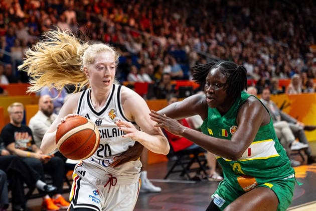 Frieda Buhner (Germany), 20, dribbling against Sika Kone (Mali), 23, GER, Germany vs. Mali, Basketball, 2026 FIBA Women’s World Cup, Group Stage, Matchday 3, September 7, 2026, GER, Germany vs. Mali, Basketball, 2026 FIBA Women’s World Cup, Group Stage, Matchday 3, September 7, 2026, Berlin Copyright: xEibner-Pressefoto MaxxVincenx EP_MVN