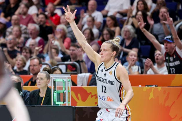 Leonie Fiebich of Germany cheers during the FIBA Women s Basketball World Cup Germany 2026 group match between Germany and Mali at the Berlin Arena on September 7, 2026, in Berlin, Germany. Photo by Marco Steinbrenner, DeFodi Images
