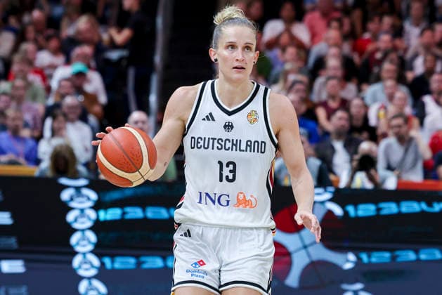 Leonie Fiebich of Germany controls the ball during the FIBA Women s Basketball World Cup Germany 2026 group match between Germany and Mali at the Berlin Arena on September 7, 2026, in Berlin, Germany. Photo by Marco Steinbrenner, DeFodi Images