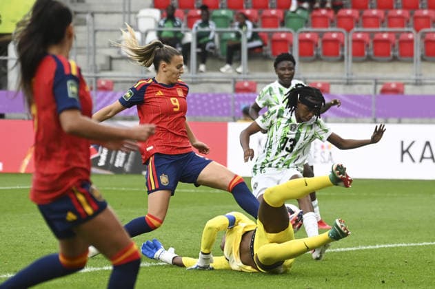 IPA88245703 - Marisa Garcia (ESP), Rebecca Adegbemile (NGA), and Christiana Uzoma (NGA) during the FIFA U-20 Women s World Cup match between Spain and Nigeria in Sosnowiec, Poland, on September 7, 2026  Copyright: xMichalxDubiel IPAxSportx xx IPA88245703