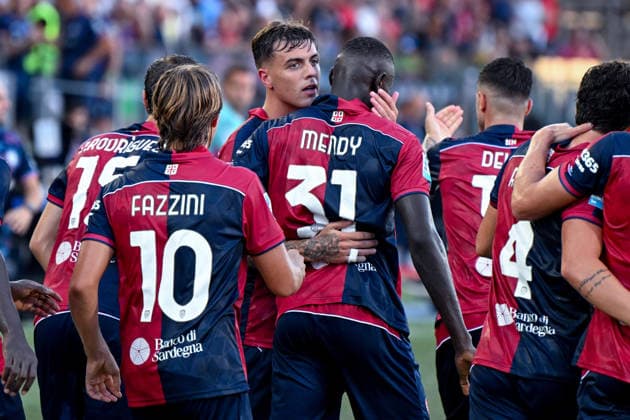 Cagliari s Daniel Maldini celebrates after scoring the goal for 1-0 during the Serie A soccer match between Cagliari Calcio and Lecce at the Unipol Domus in Cagliari, Sardinia - Monday 7th september 2026. - Soccer  Copyright: xGianlucaxZuddas LaPressex