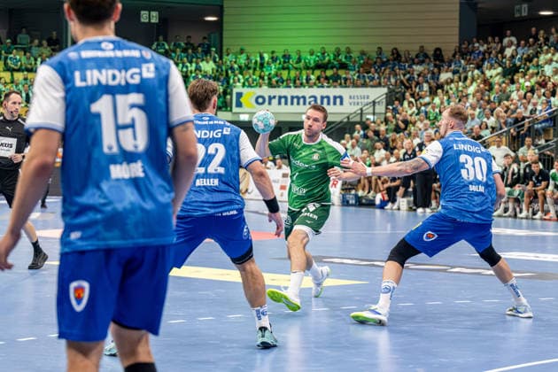 OPEL Handball Bundesliga: HSG Wetzlar vs. ThSV Eisenach, September 26, 2007: Dominik Mappes (HSG Wetzlar), 7; Felix Aellen (ThSV Eisenach), 22; Dominik Solak (ThSV Eisenach), 30; OPEL Handball Bundesliga: HSG Wetzlar vs. ThSV Eisenach, Wetzlar, September 26, 2007 Copyright: xBEAUTIFULxSPORTS Roeczeyx